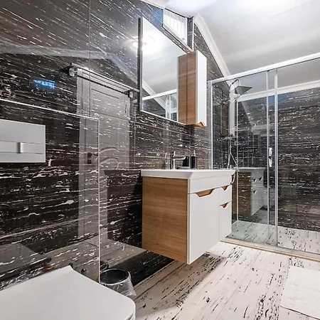Hotell Defne 2